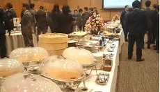 キックオフイベント・周年行事（500名規模・立食）の会場イメージ3