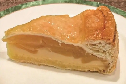 ローズランチ・アップルパイ